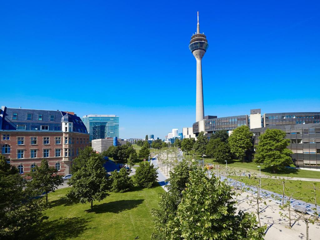 The Red Apartments - Resim 28