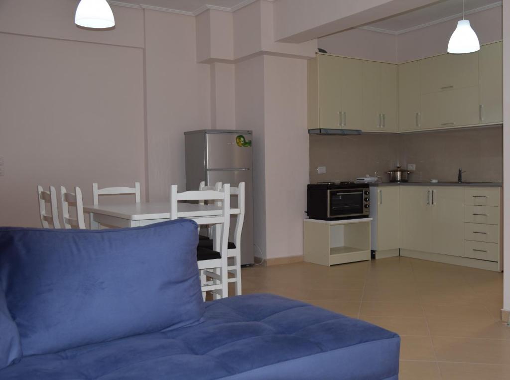 Romina's Apartments 3