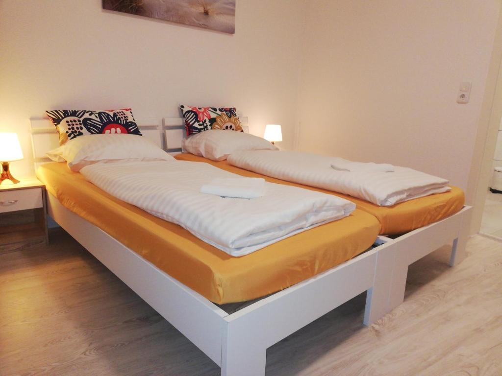Postel nebo postele na pokoji v ubytování The Hostel