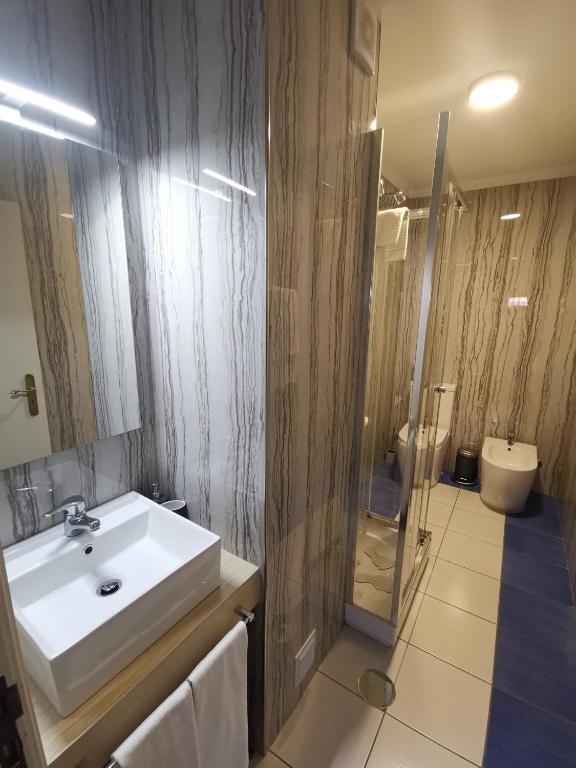 Hotel Residencial Dora - 11