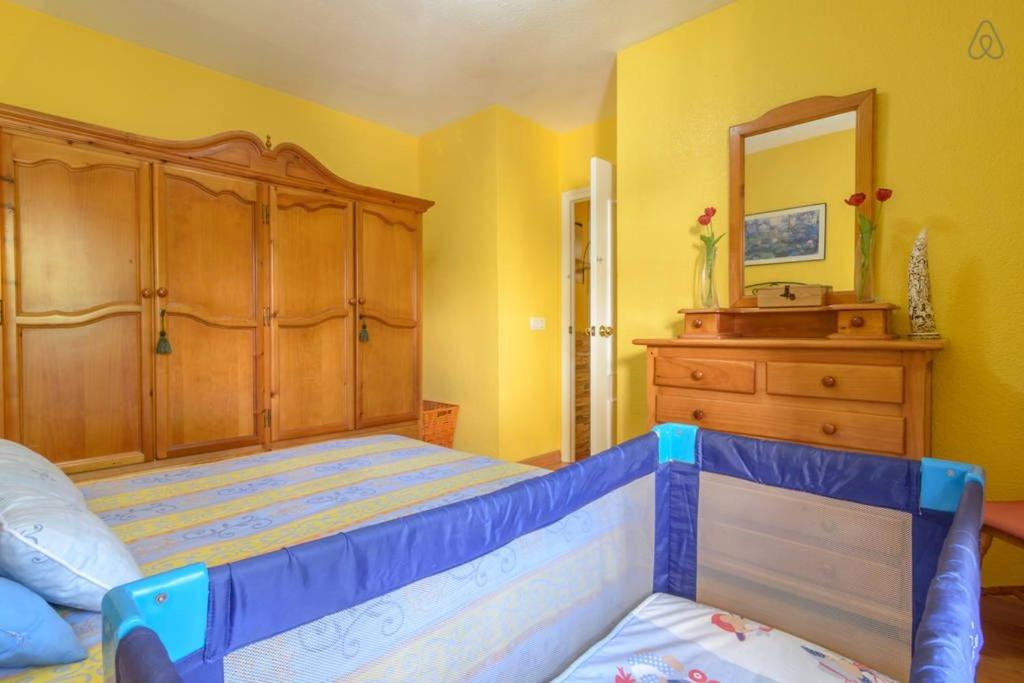 Posteľ alebo postele v izbe v ubytovaní Cozy & charming apartment