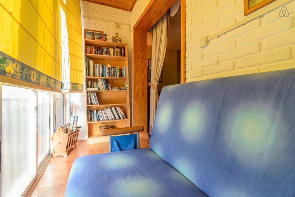 Knižnica v apartmáne