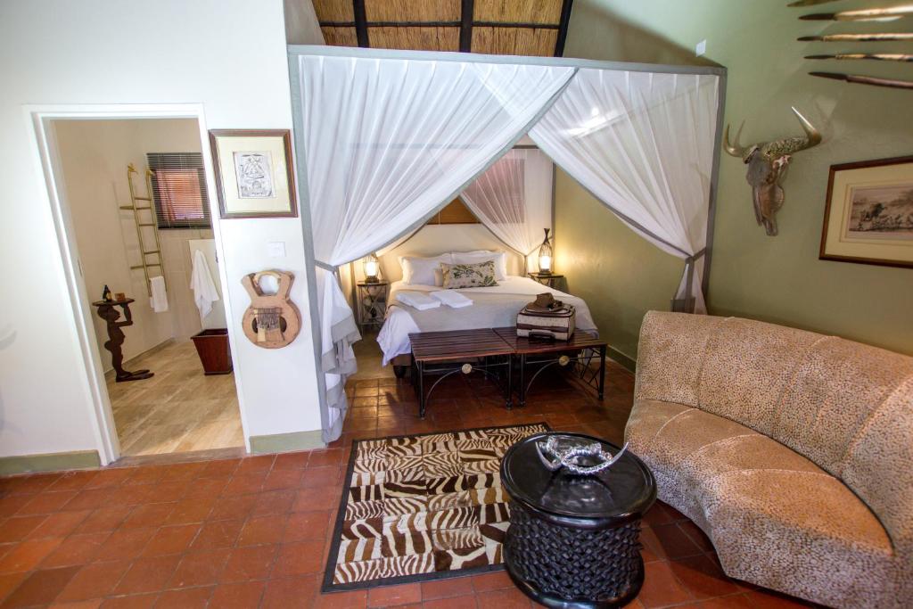 Posezení v ubytování Nguni Lodge