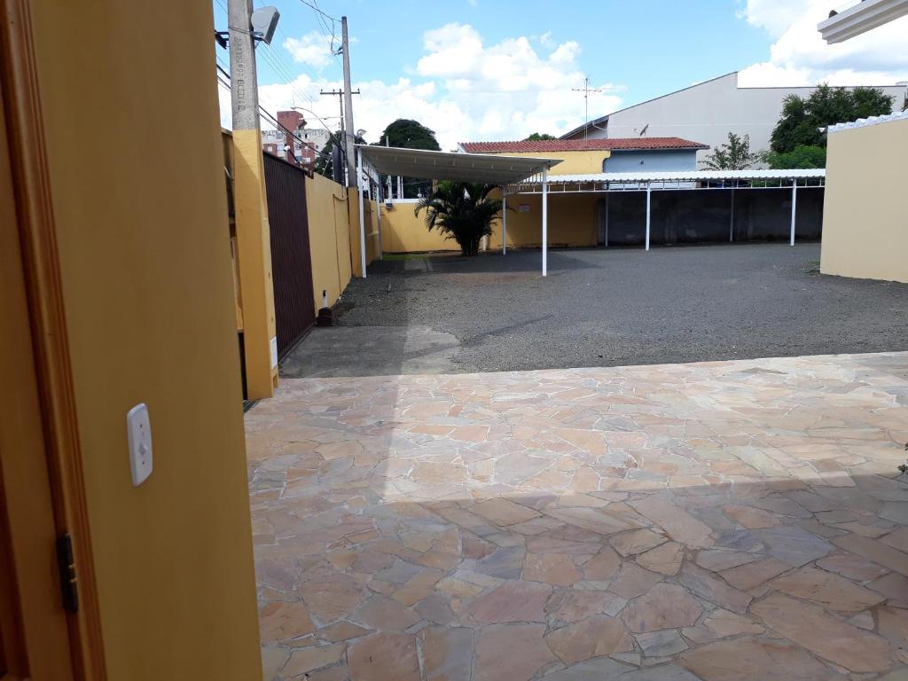  Unibarão Hotel