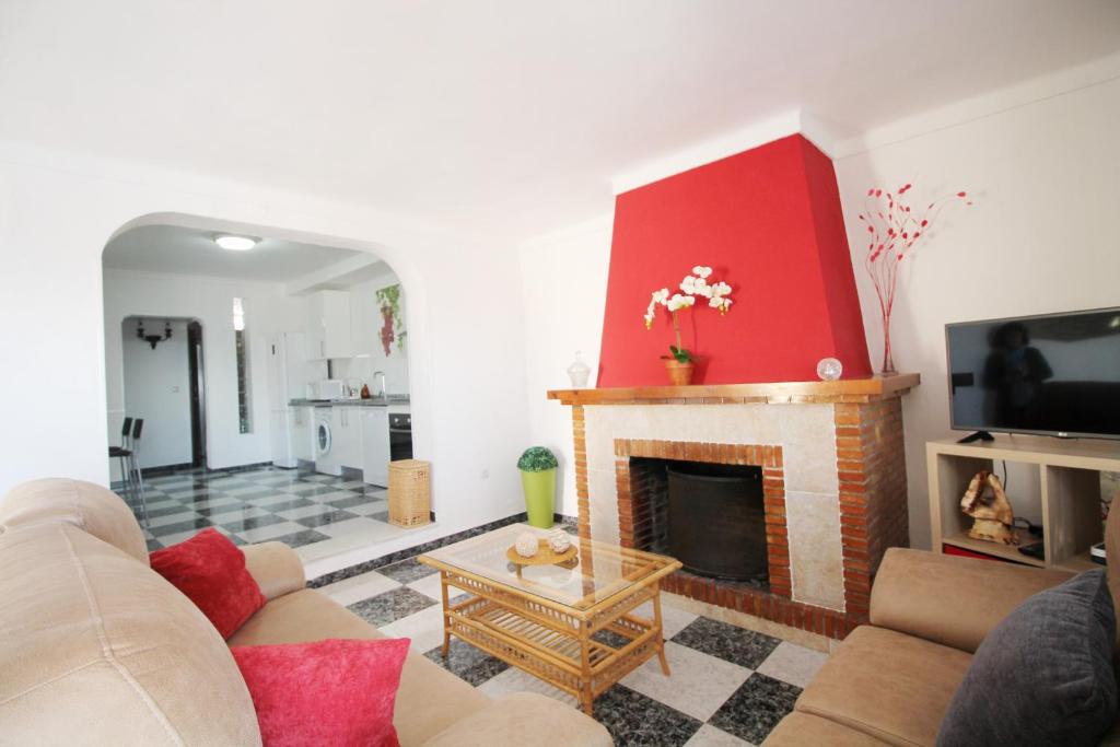 TV a/nebo společenská místnost v ubytování Villa Rosario SpainSunRentals 1070