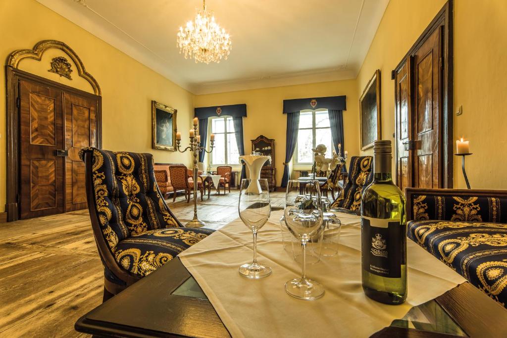 Nápoje v ubytování Schlosshotel Mondsee