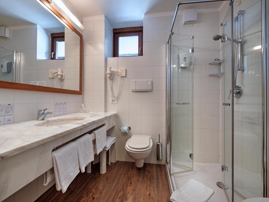 Koupelna v ubytování Luna Wellness Hotel
