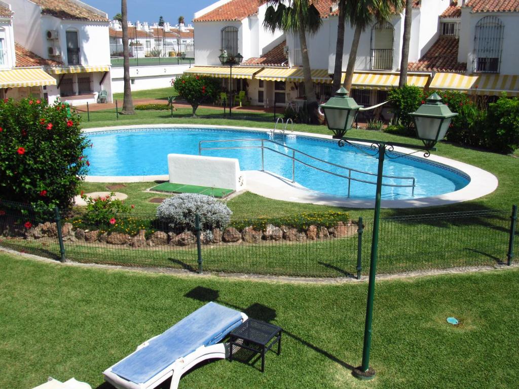 Bazén v ubytování Pueblo Mar - Guadalmar nebo v jeho okolí