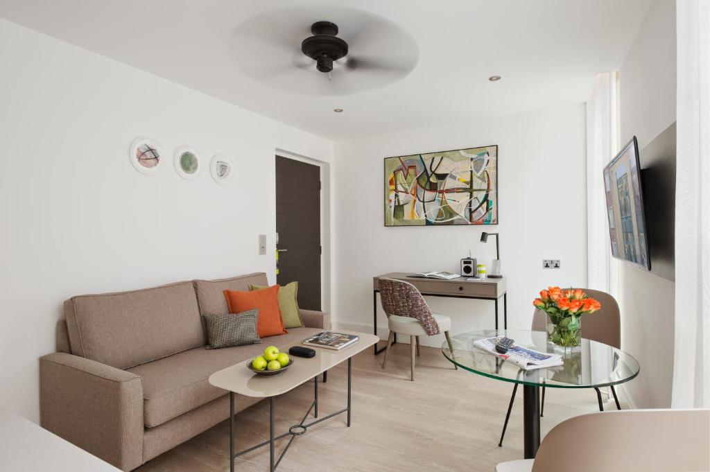 The Chronicle by Supercity Aparthotels - One-Bedroom Apartment