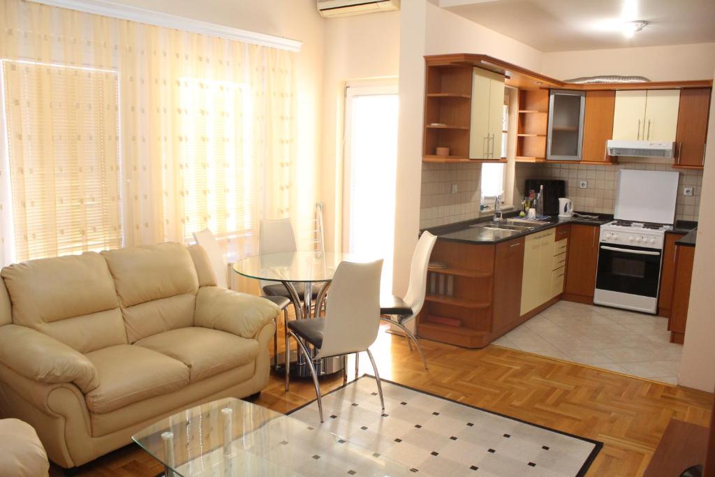 Hana Apartments Prishtina - Apartment