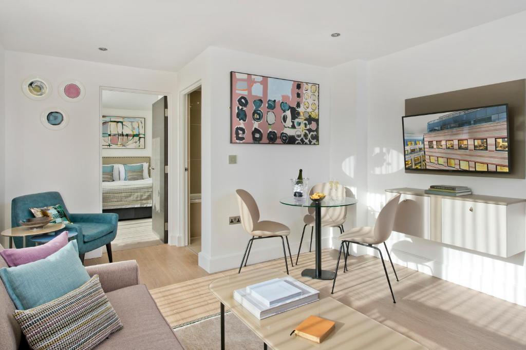The Chronicle by Supercity Aparthotels - Penthouse Apartment