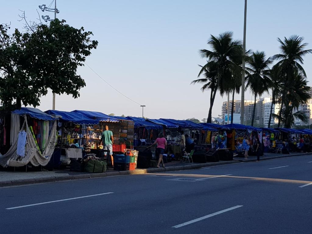  Copacabana sides