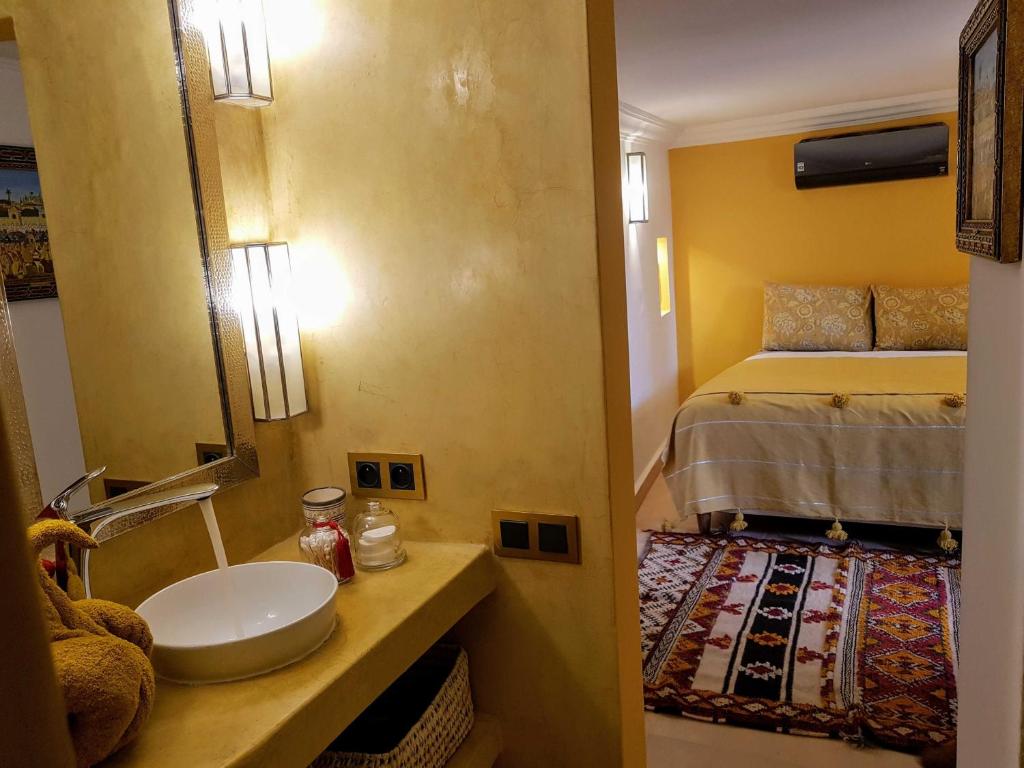 Postel nebo postele na pokoji v ubytování Riad BILKIS