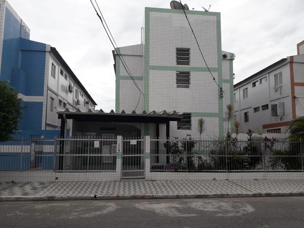  Kitnet Ocian Ótima localização