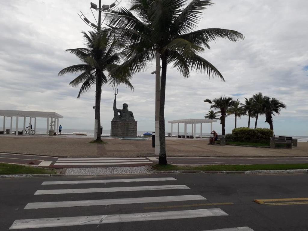  Kitnet Ocian Ótima localização