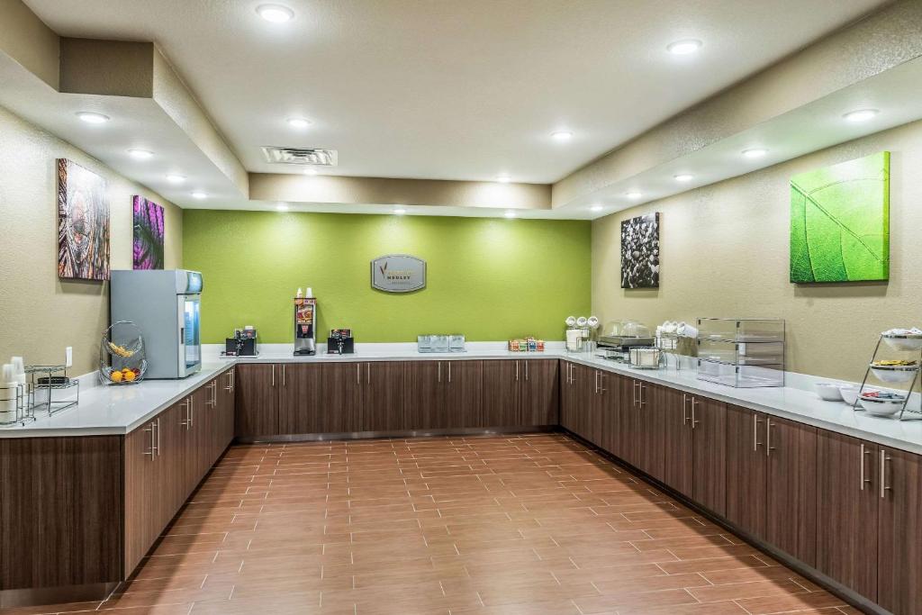 Sleep Inn & Suites Fort Worth - Fossil Creek photo