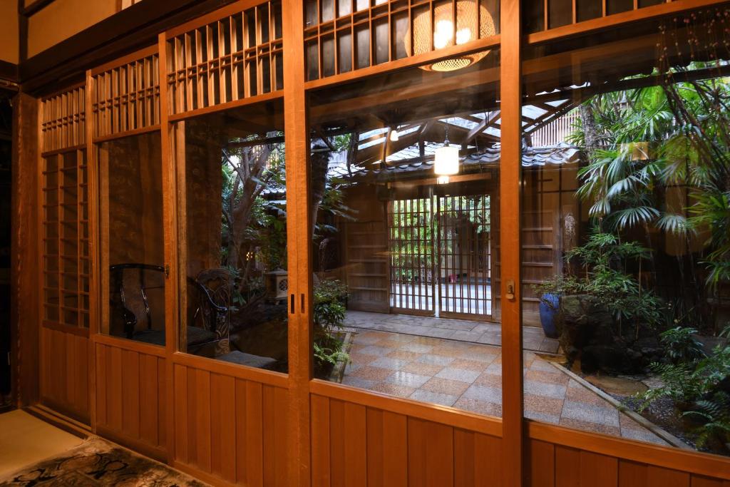 Zahrada ubytování Seikoro Ryokan - Established in 1831