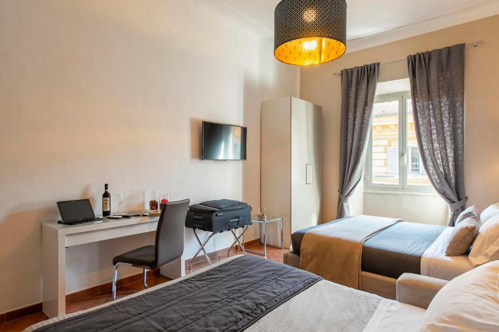 A bed or beds in a room at Veneto Prestige Apartment