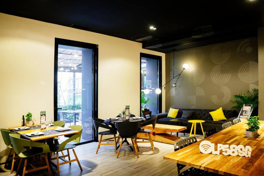 Petit Palace Santa Bárbara - Resim 27