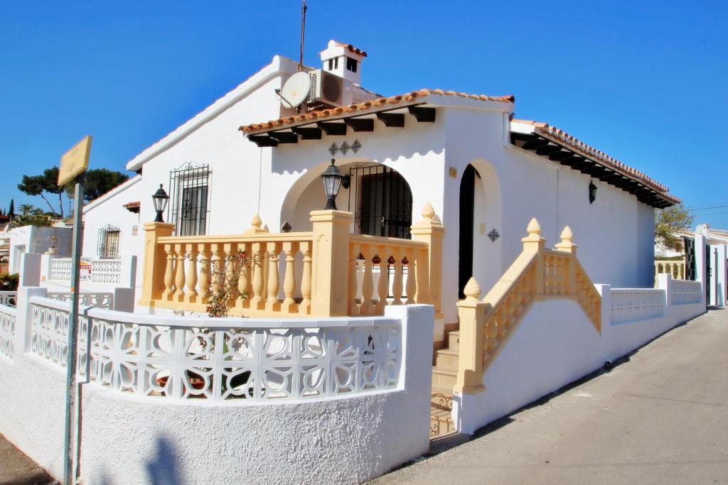 Alcazar - holiday bungalow in peaceful surroundings in ...