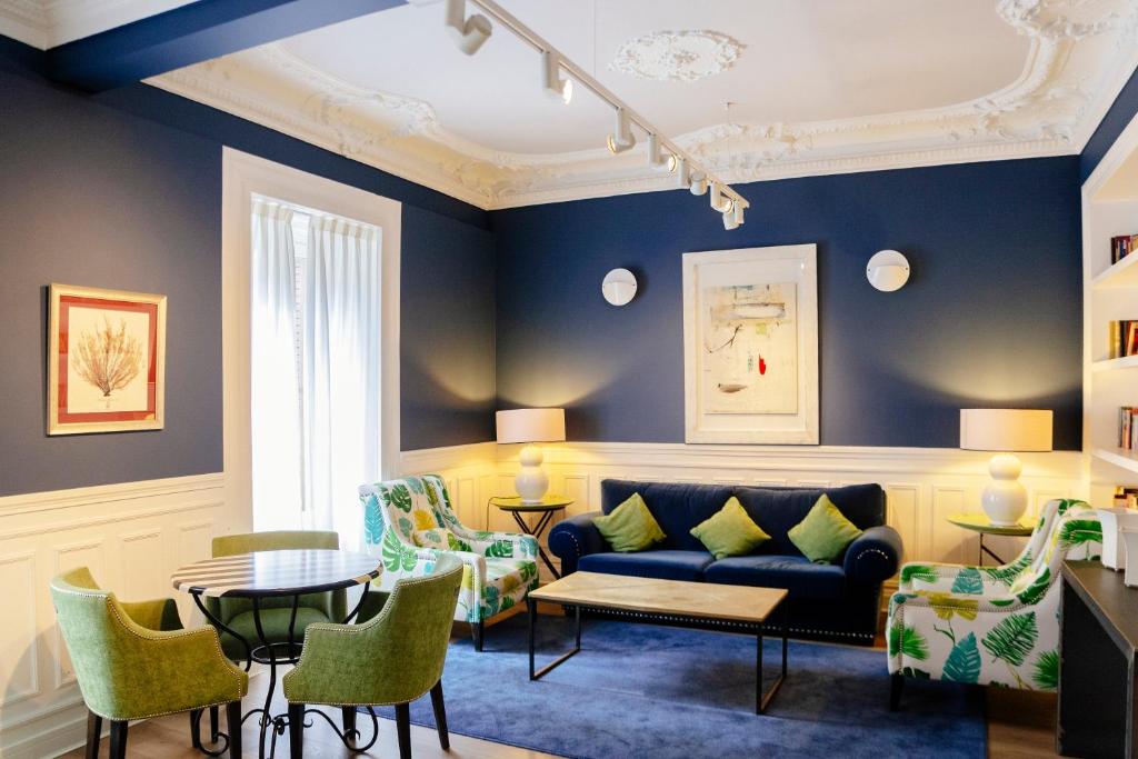 Petit Palace Lealtad Plaza - Resim 19