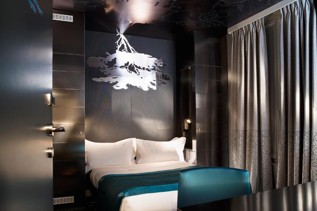 Hôtel A La Villa des Artistes - Resim 31