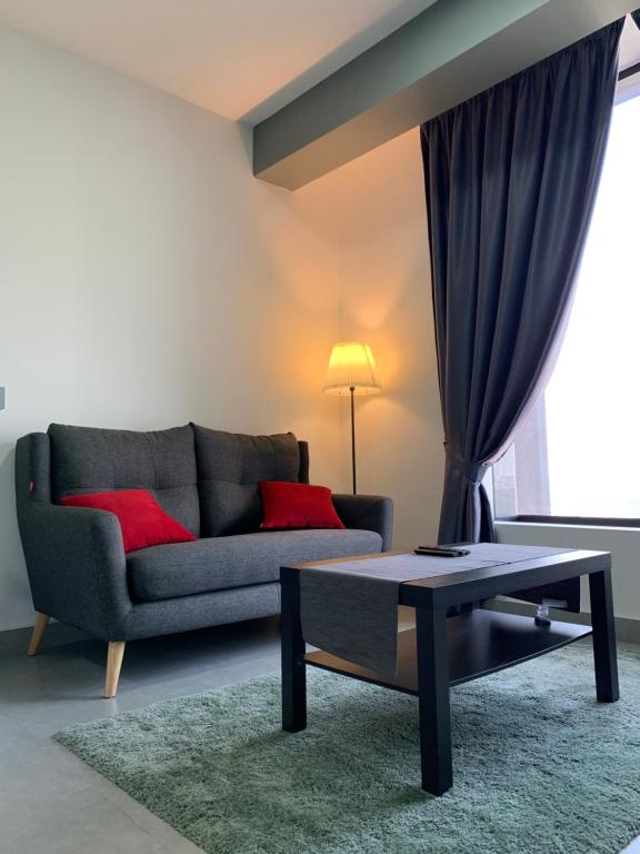 Cozy Kanvas Soho Suites - 