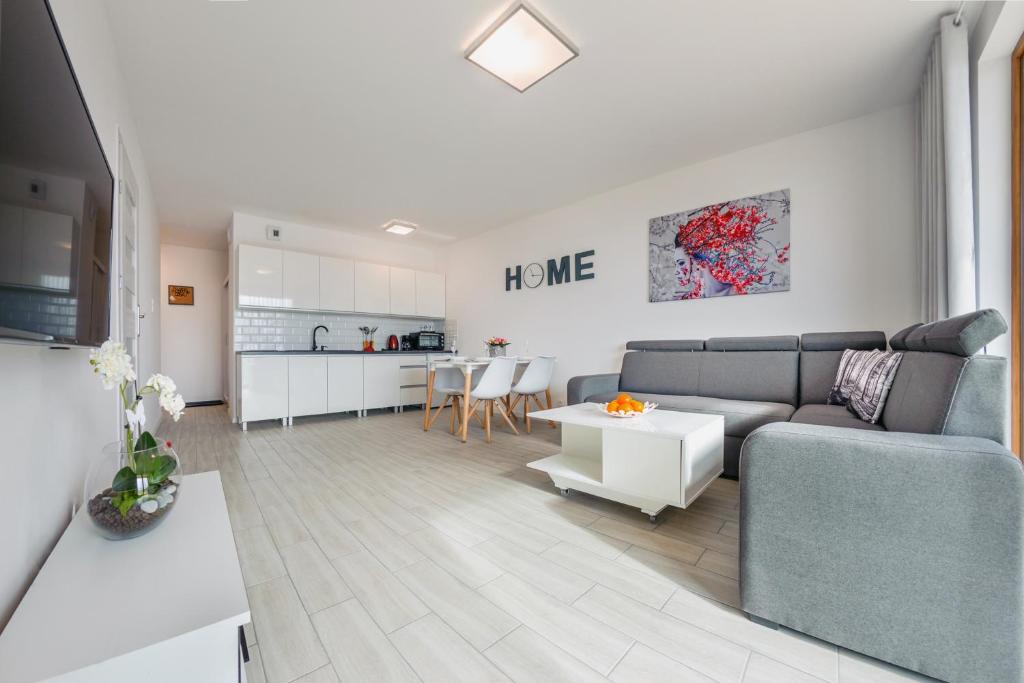 Apartamenty Sun & Snow Kołobrzeg Resorts z basenem - One-Bedroom Apartment