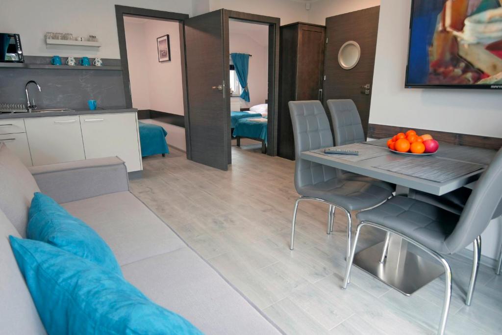 Jastrzębia Port - 5