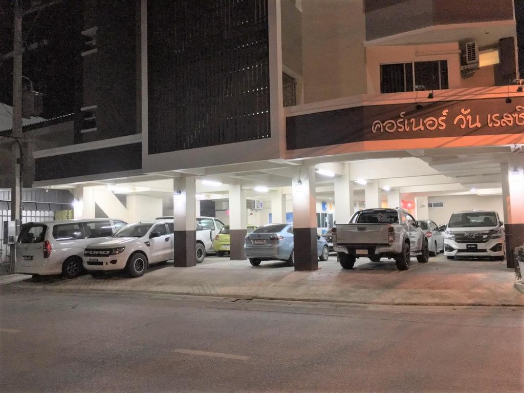 Corner One Residence