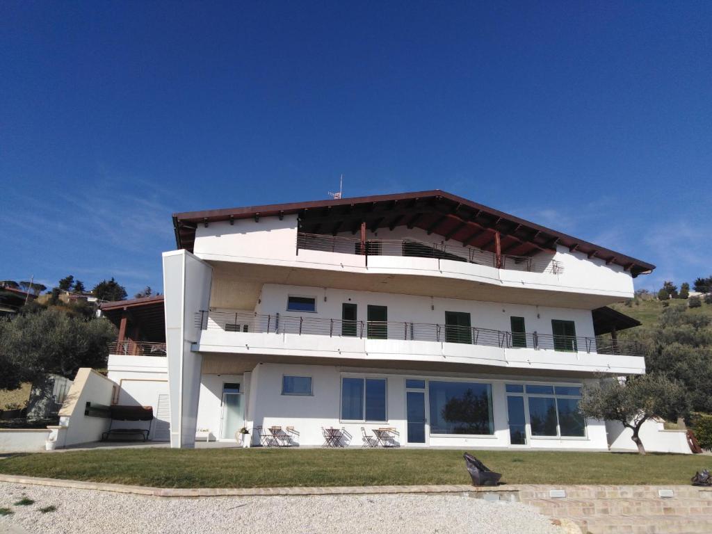 Budova, kde se bed and breakfast nachází