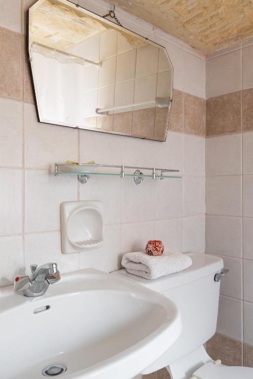 Mood Farmhouse B&B - 5