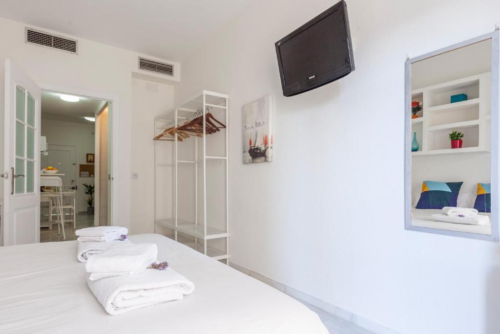 Cozy&Modern,historic centre of Seville AC/WiFi,4px, Seville ...