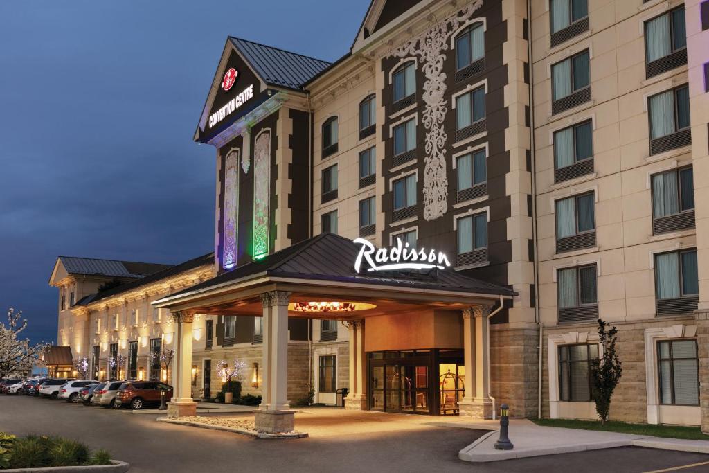 Radisson Hotel Toronto Airport West