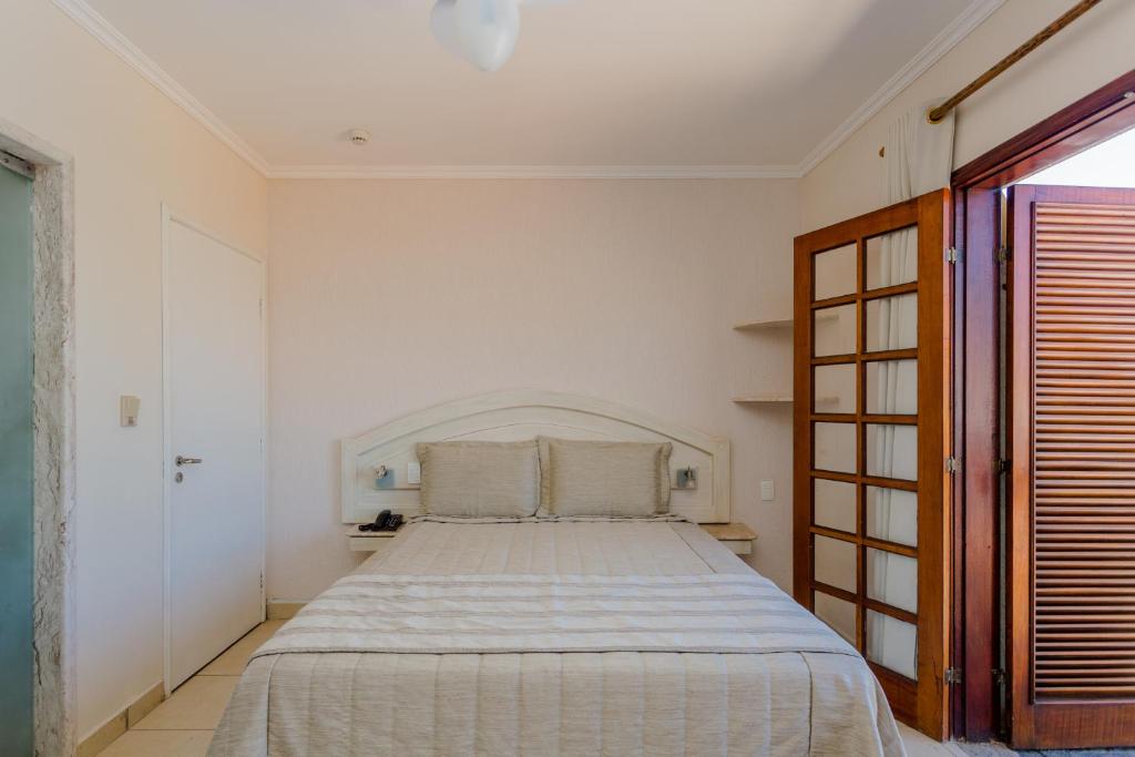 Beach Hotel Cambury - Double Room With Pool View