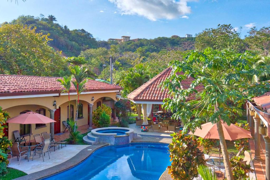 The Villas @ Las Brisas (Costa Rica Playa Hermosa) - Booking.com