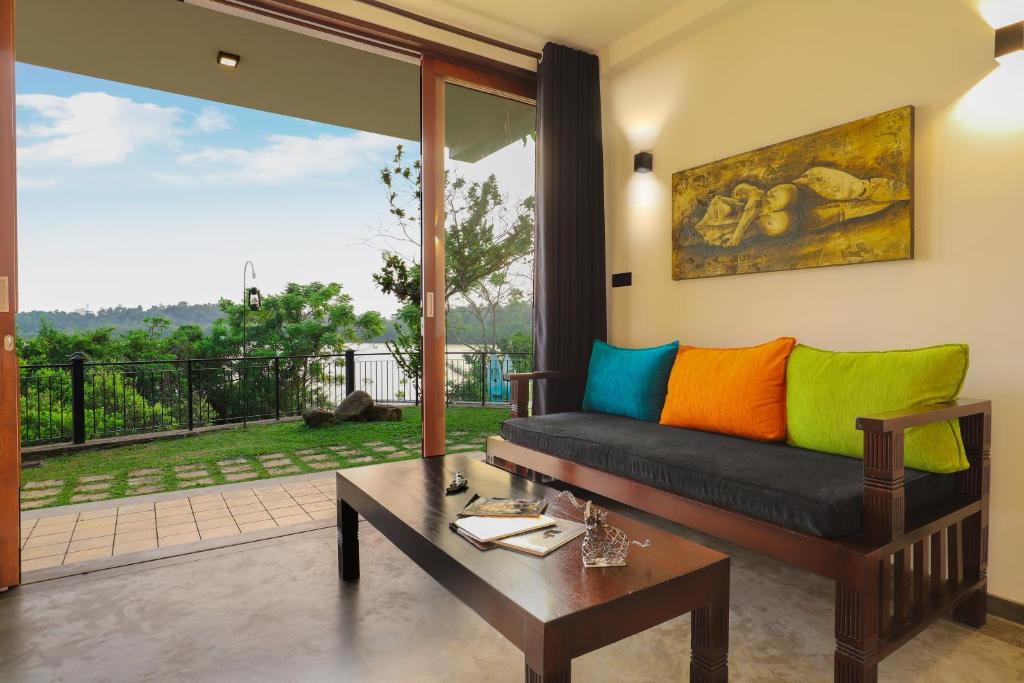 Balkón nebo terasa v ubytování Kalapuwa Resort