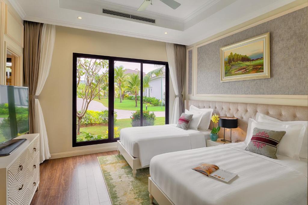 Ocean Haven Villa 3-Bedroom with Safari Ticket (1 time)