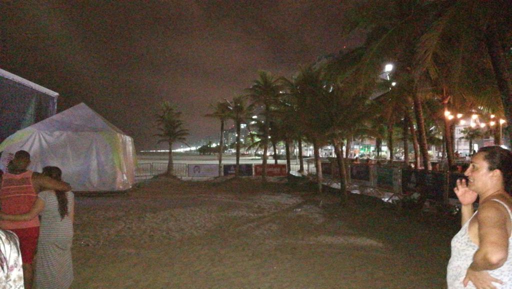  guaica - otima localização 05 pessoas - 200 mts da praia