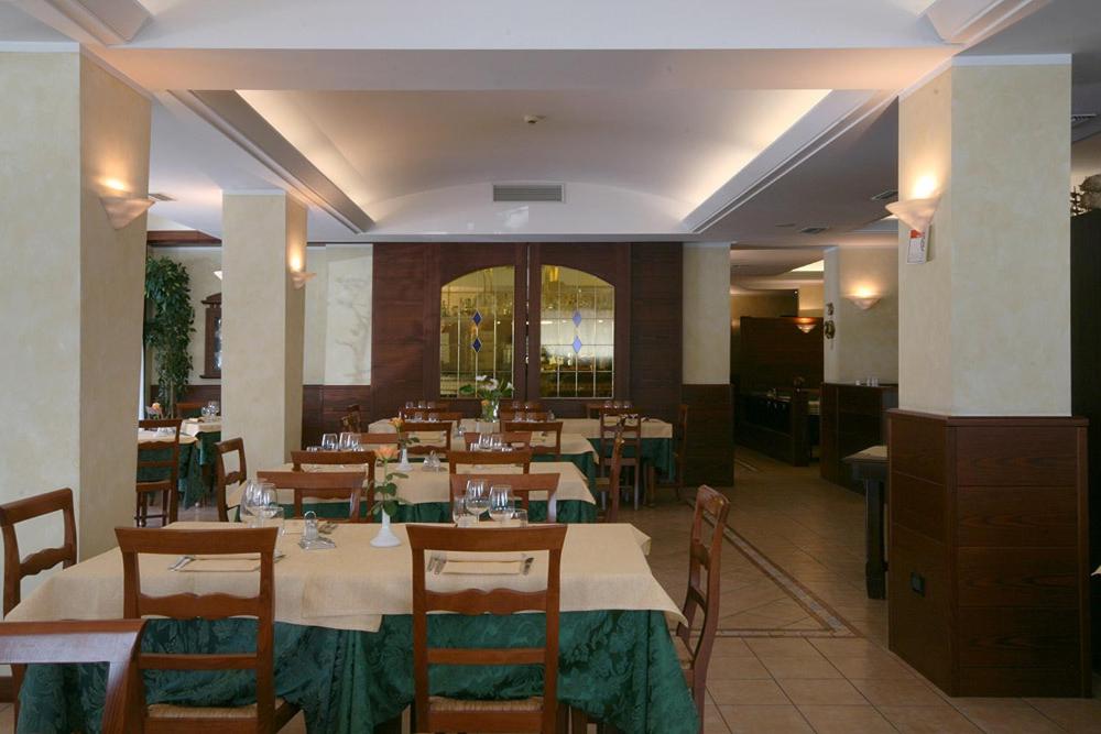 Restaurace v ubytování Hotel Al Fogo