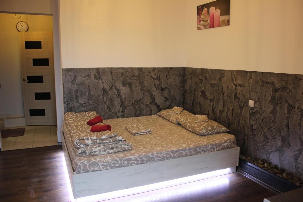 6.3 - Housity