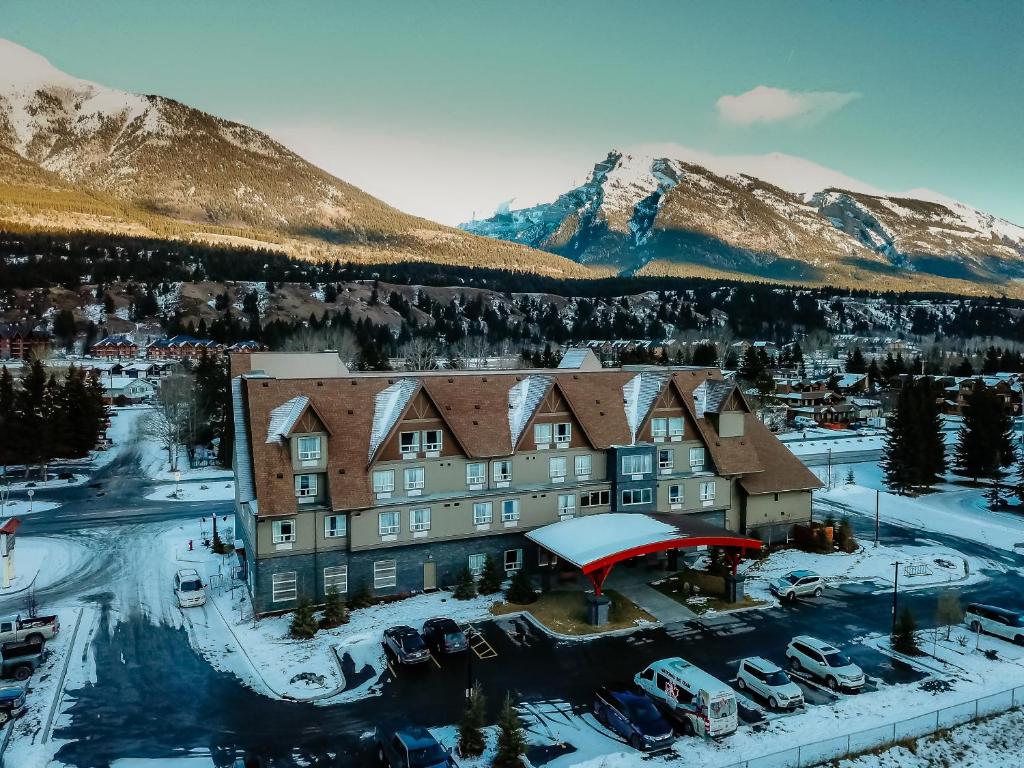 Üldine mäevaade või majutusasutusest Super 8 by Wyndham Canmore pildistatud vaade