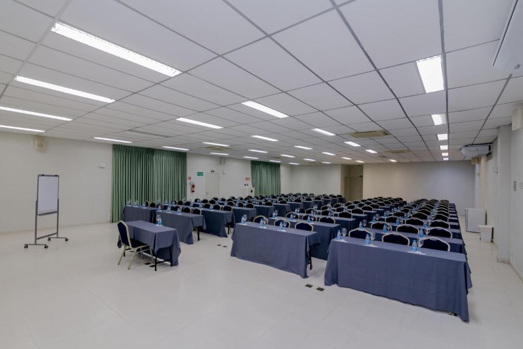 Área de negócios e/ou sala de conferências em Beach Hotel Juquehy