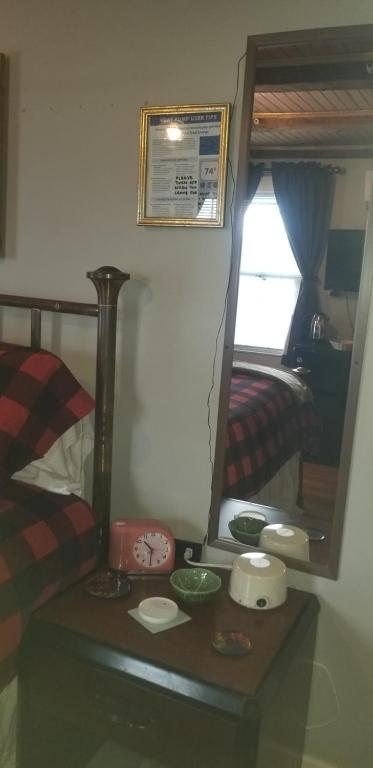 Hallowell Rooming House - Budget Double Room