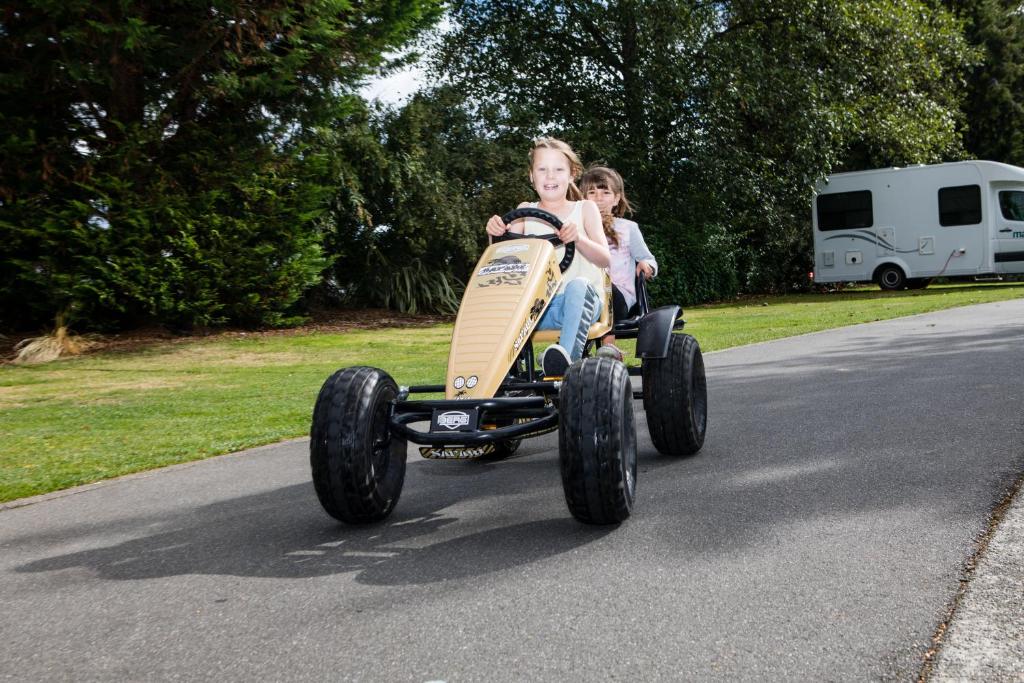 Te Anau Top 10 Holiday Park and Motels - Resim 39