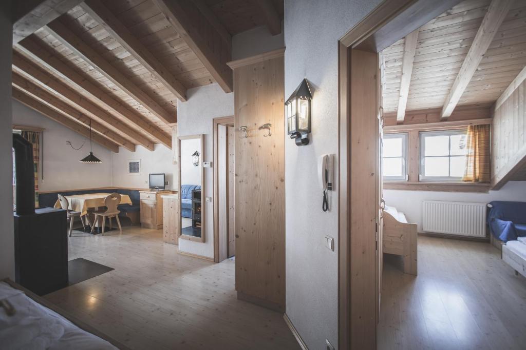 Posezení v ubytování Almhaus Pfister OHG