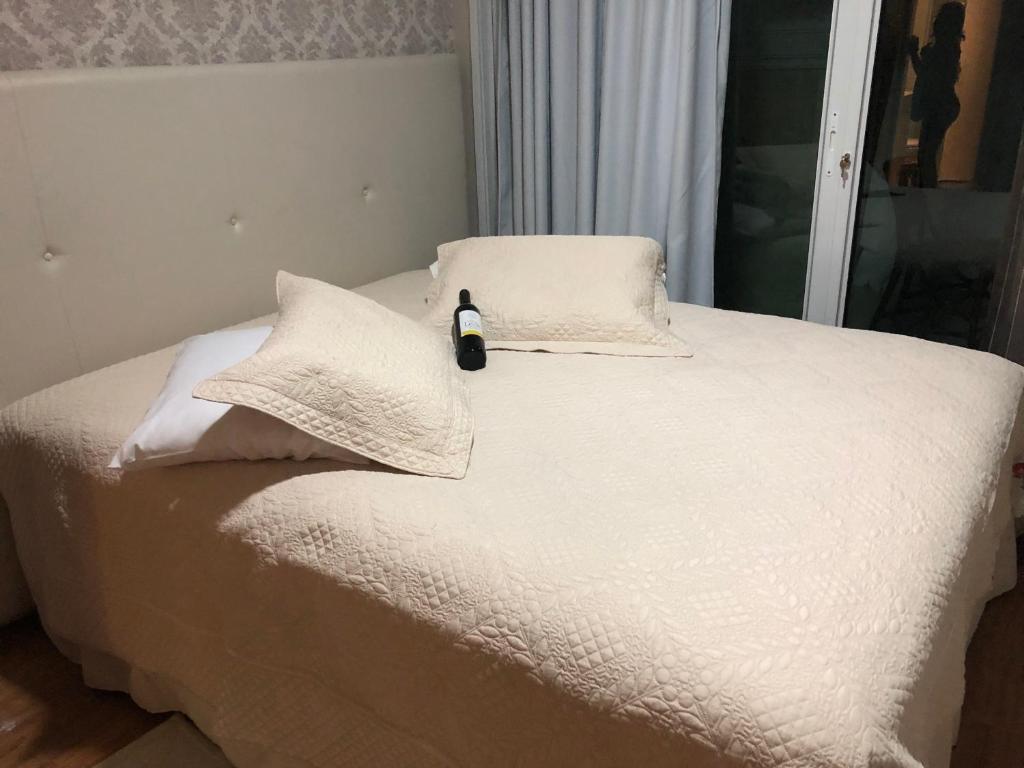  LUXUOSO APARTAMENTO BARRA ONDINA Beira MAR