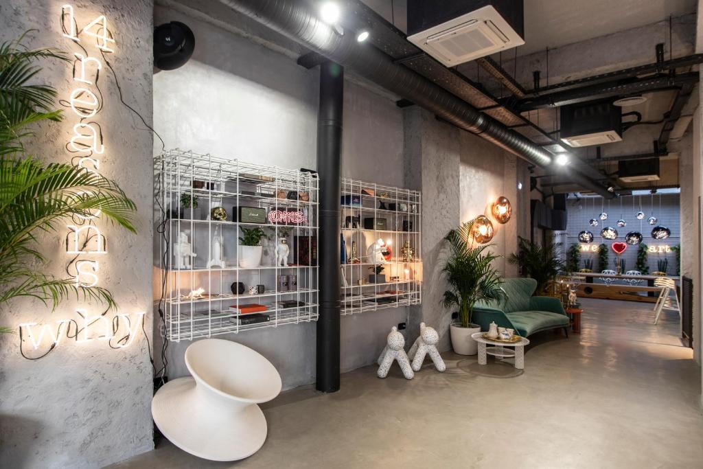 14 Reasons Why Hotel Athens - Resim 10