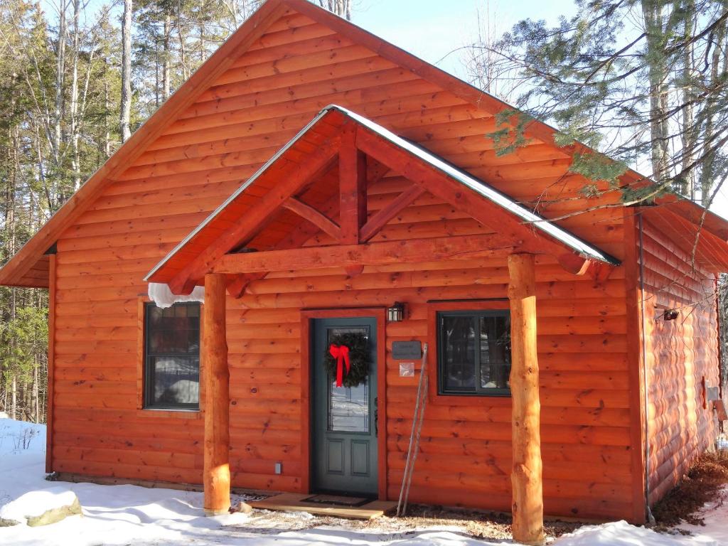 Robert Frost Mountain Cabins - Housity