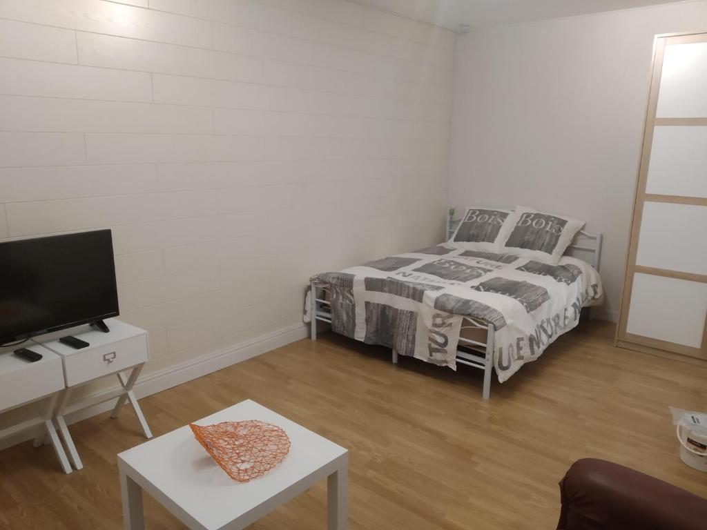 Appartement cosy avec un vrai lit confortable, Limoges – Updated 2022 Prices